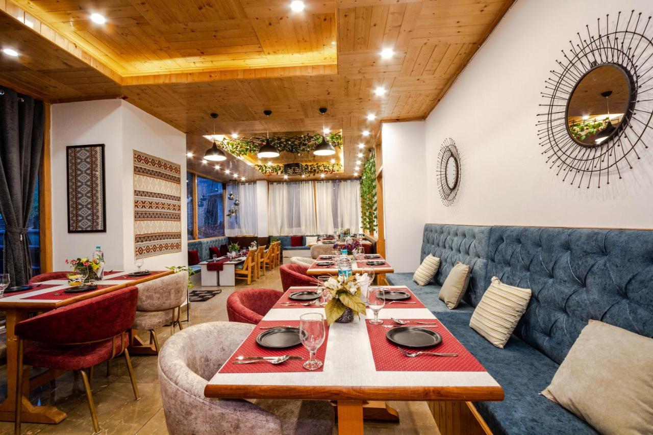 Hotel Eden Oaks Manāli Zewnętrze zdjęcie