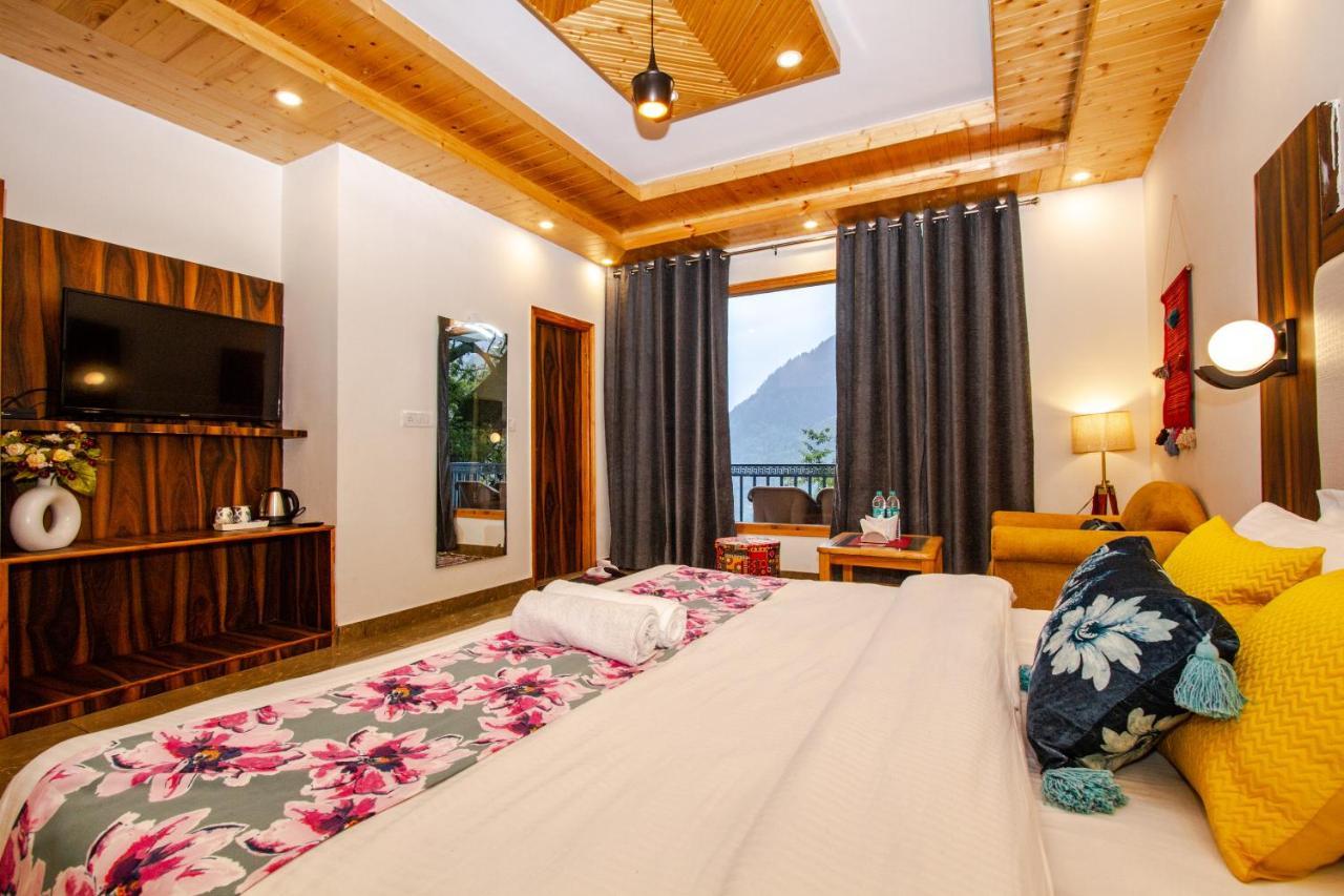 Hotel Eden Oaks Manāli Zewnętrze zdjęcie