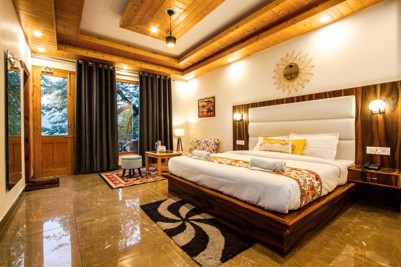 Hotel Eden Oaks Manāli Zewnętrze zdjęcie