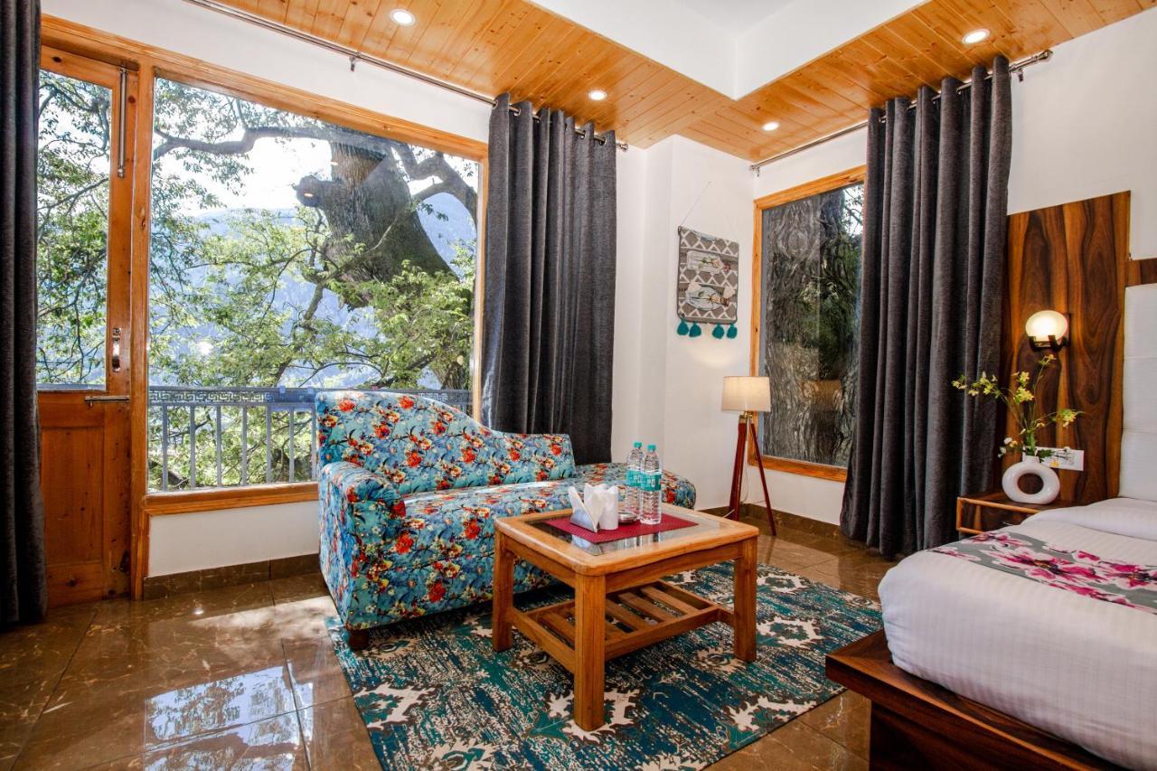 Hotel Eden Oaks Manāli Zewnętrze zdjęcie