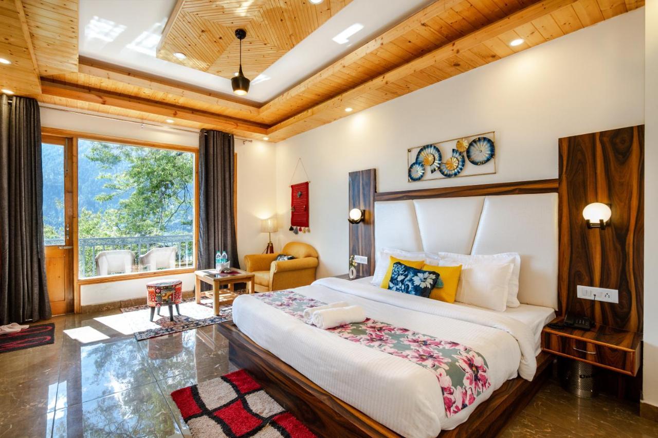 Hotel Eden Oaks Manāli Zewnętrze zdjęcie
