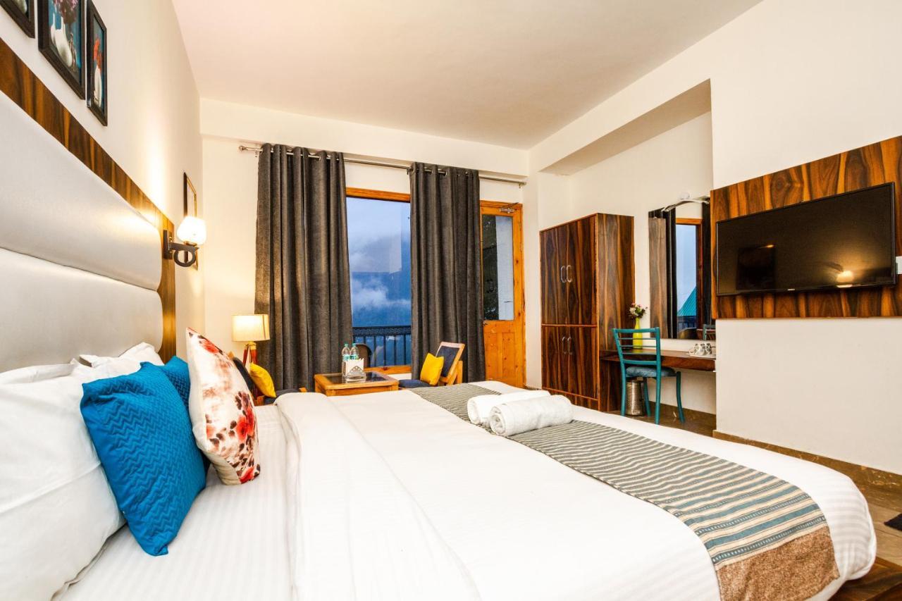 Hotel Eden Oaks Manāli Zewnętrze zdjęcie